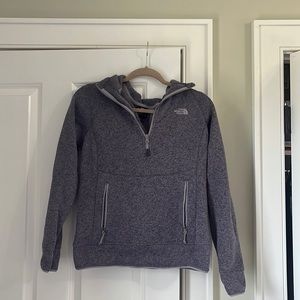 North face quarter zip hoodie